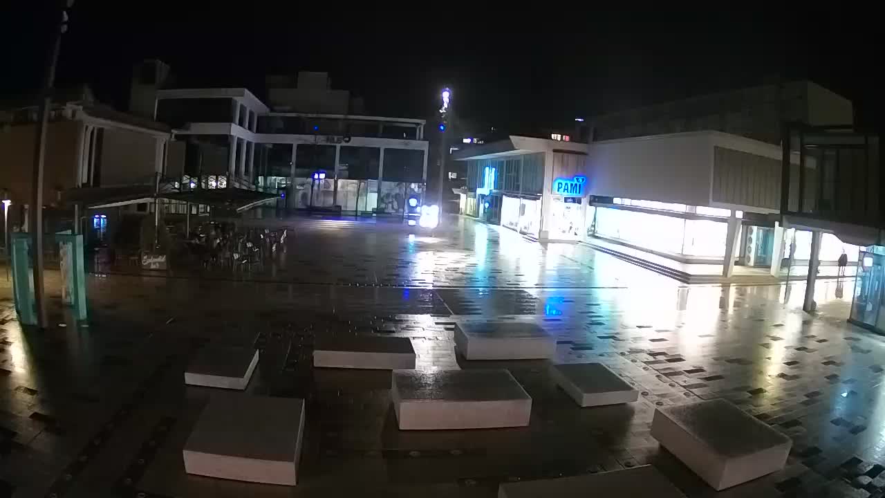 Webcam Nova Gorica – Piazza Bevk | GO! 2025