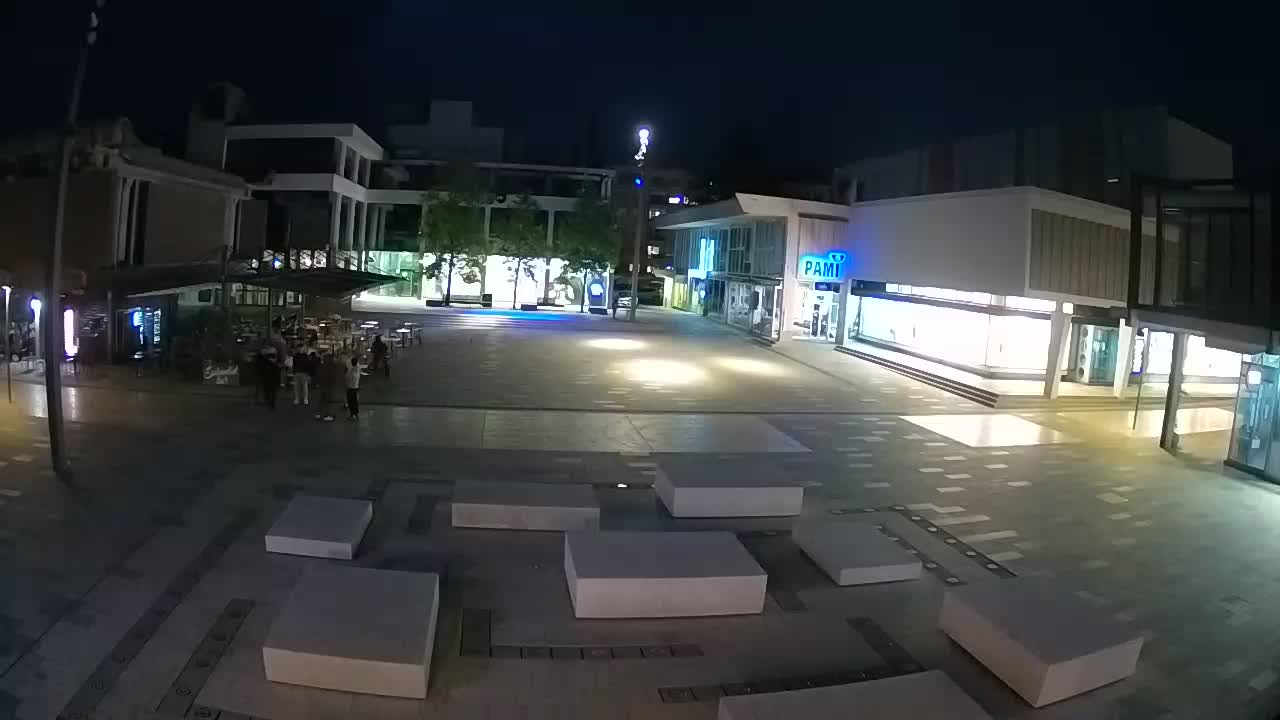 Caméra en direct Nova Gorica – Place Bevk | GO! 2025