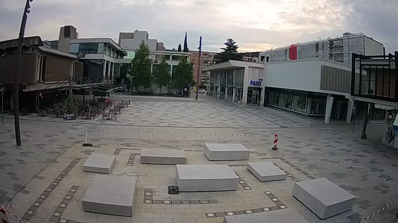 Caméra en direct Nova Gorica – Place Bevk | GO! 2025