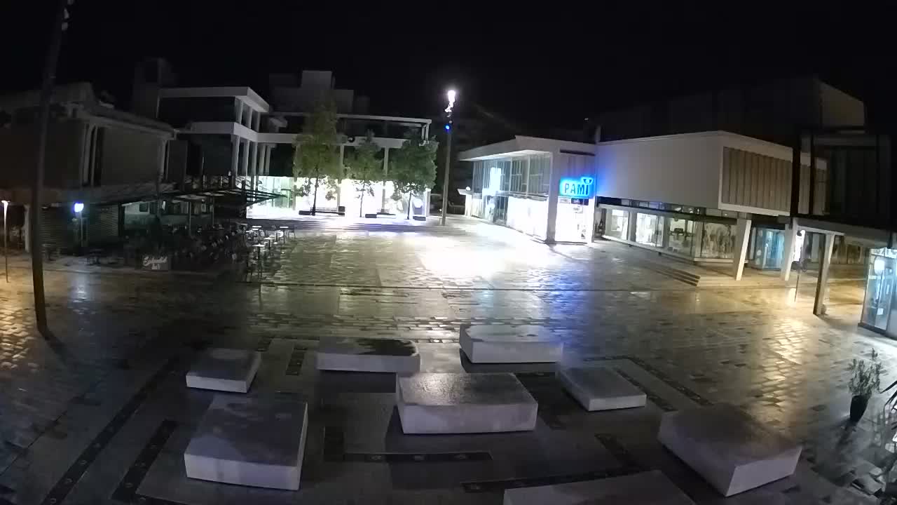 Caméra en direct Nova Gorica – Place Bevk | GO! 2025