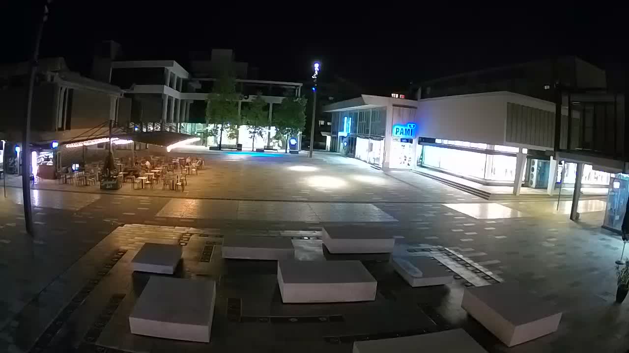 Caméra en direct Nova Gorica – Place Bevk | GO! 2025