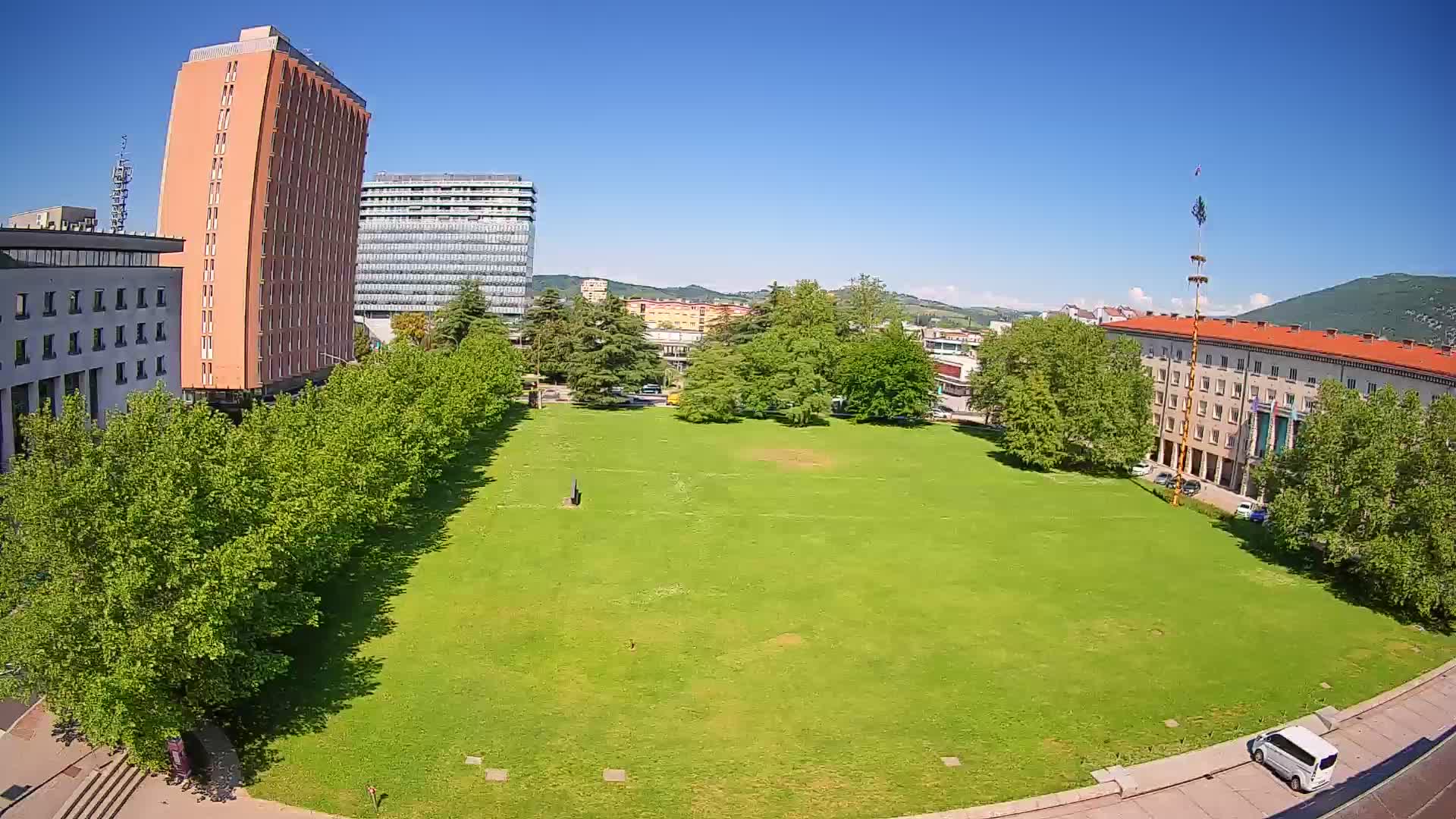 V Živo Nova Gorica Spletna kamera – Trg Edvarda Kardelja