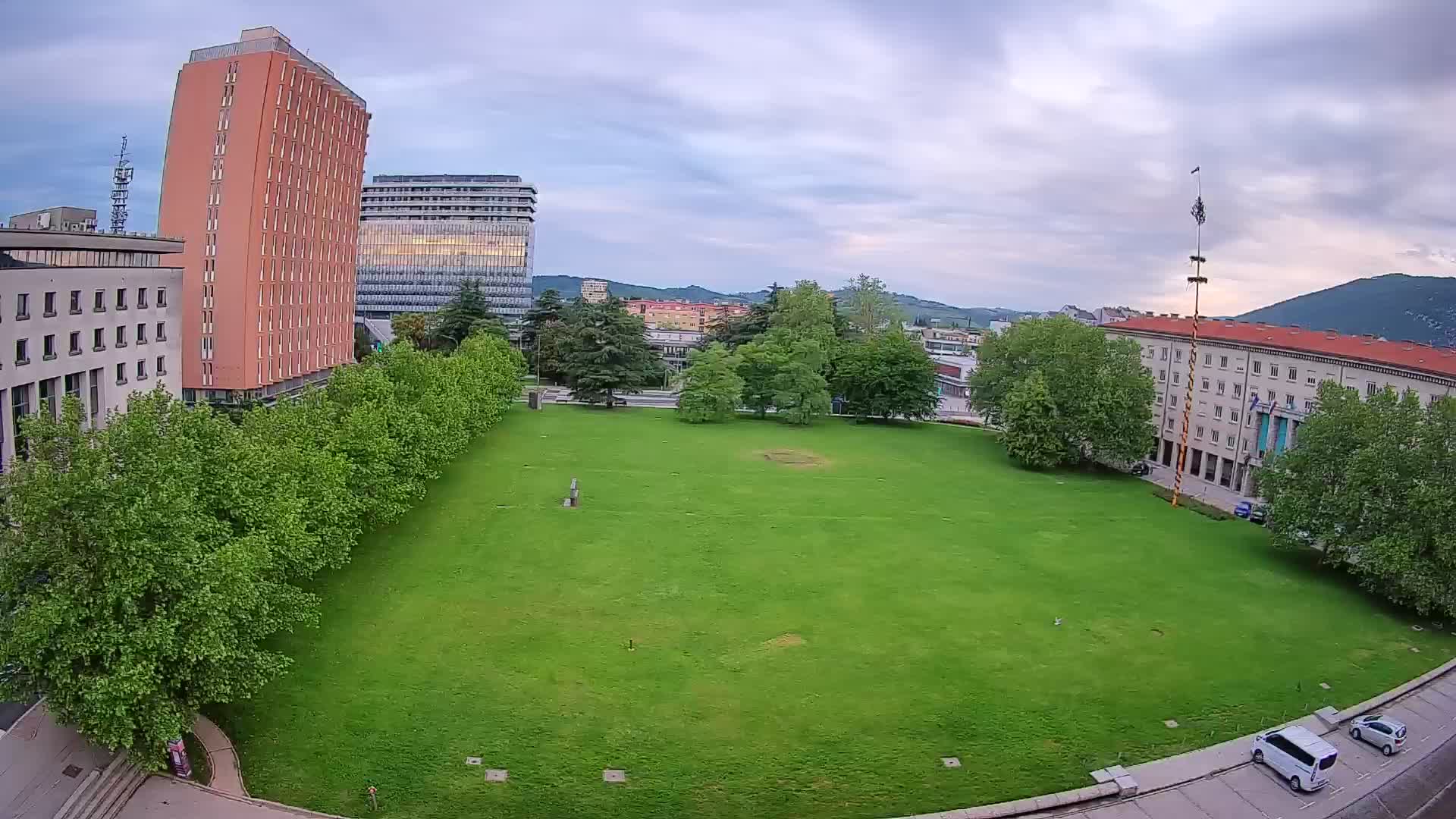 Web Kamera Trg Edvarda Kardelja | Nova Gorica