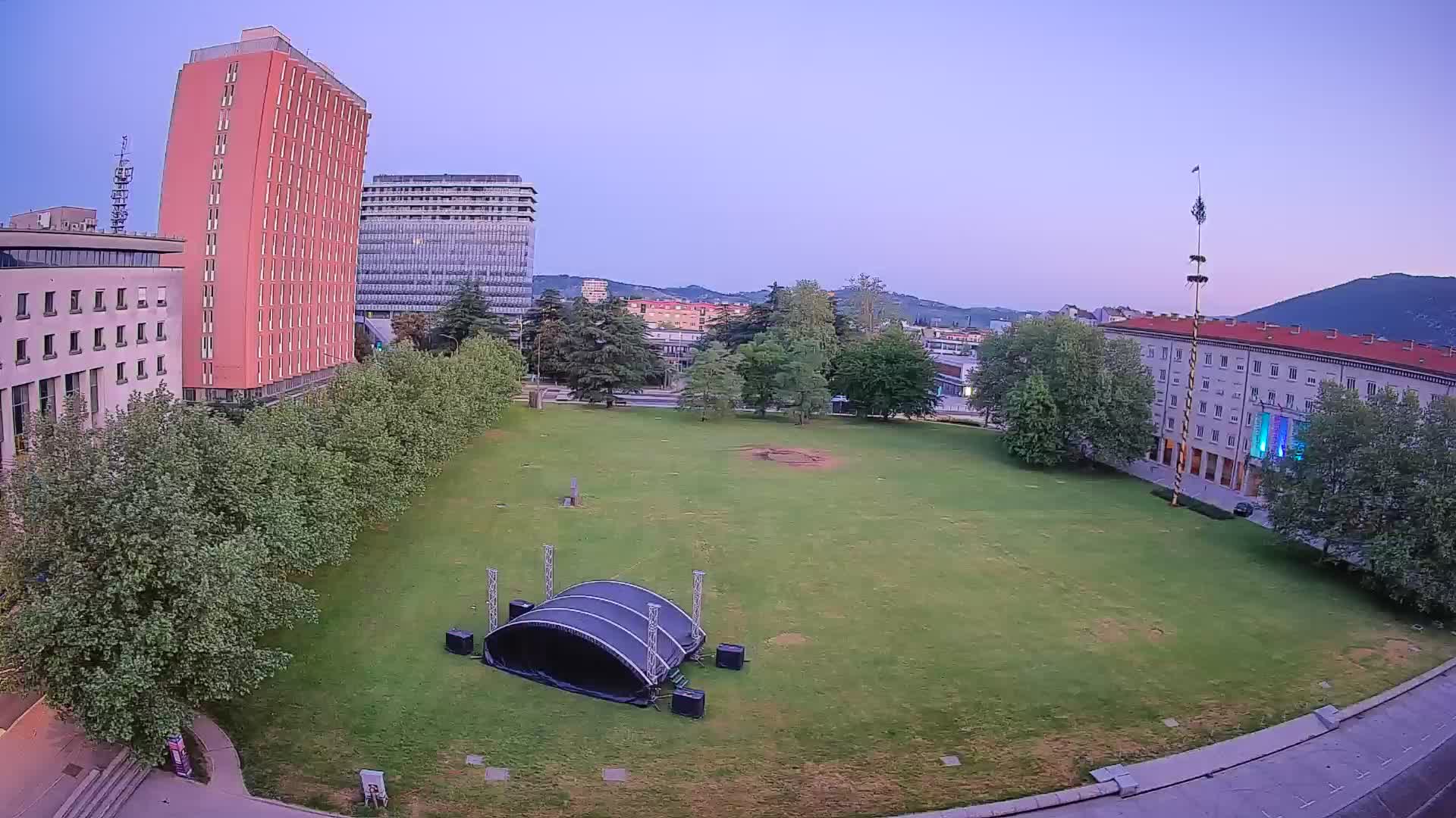 Camera en vivo Nova Gorica – Plaza Edvard Kardelj