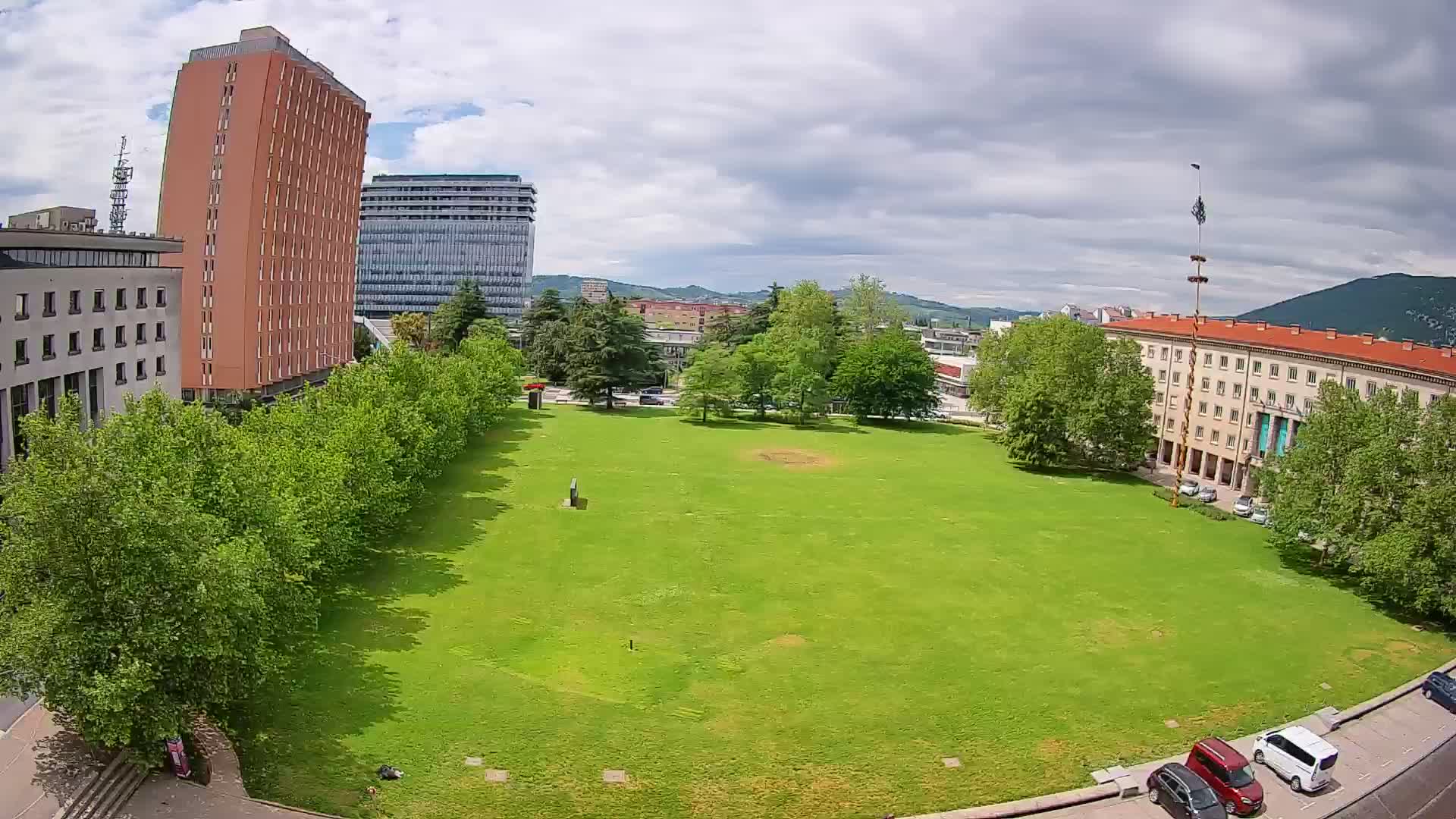 LIVEcam Nova Gorica webcam – Piazza Edvard Kardelj