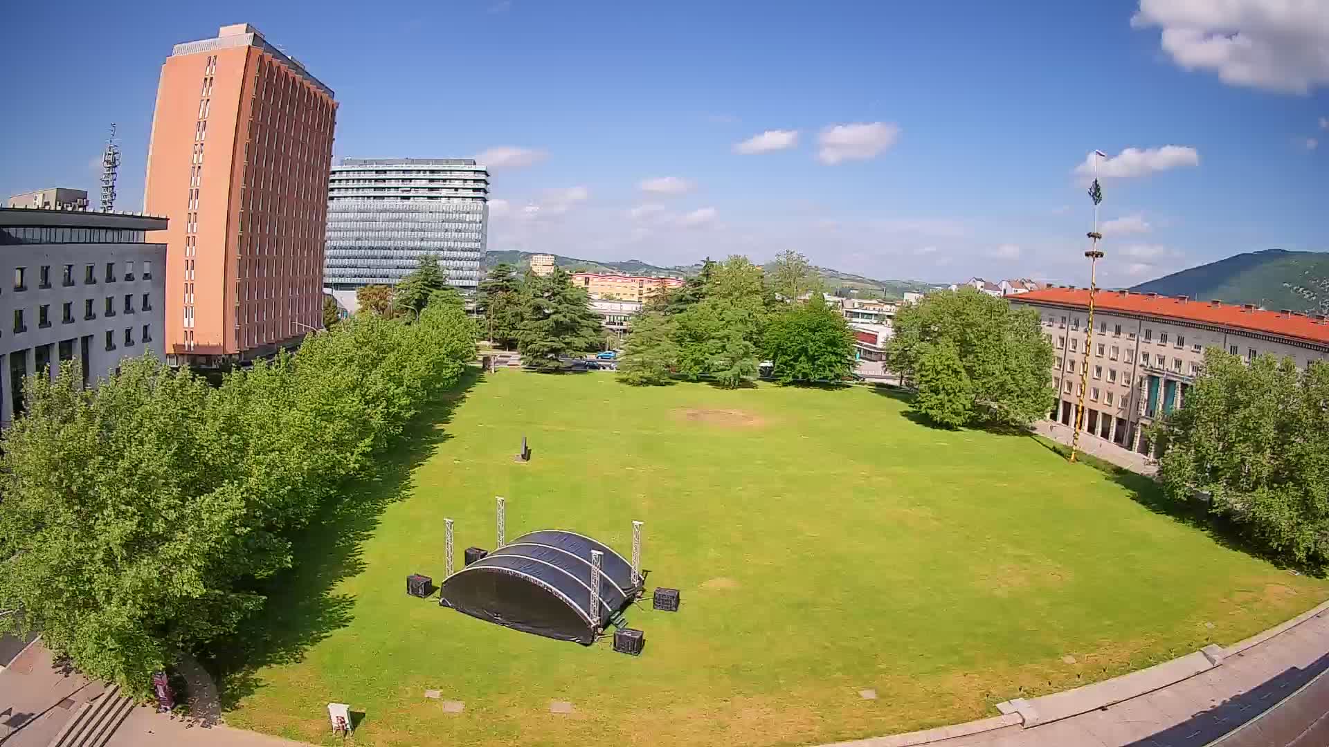 LIVEcam Nova Gorica webcam – Piazza Edvard Kardelj