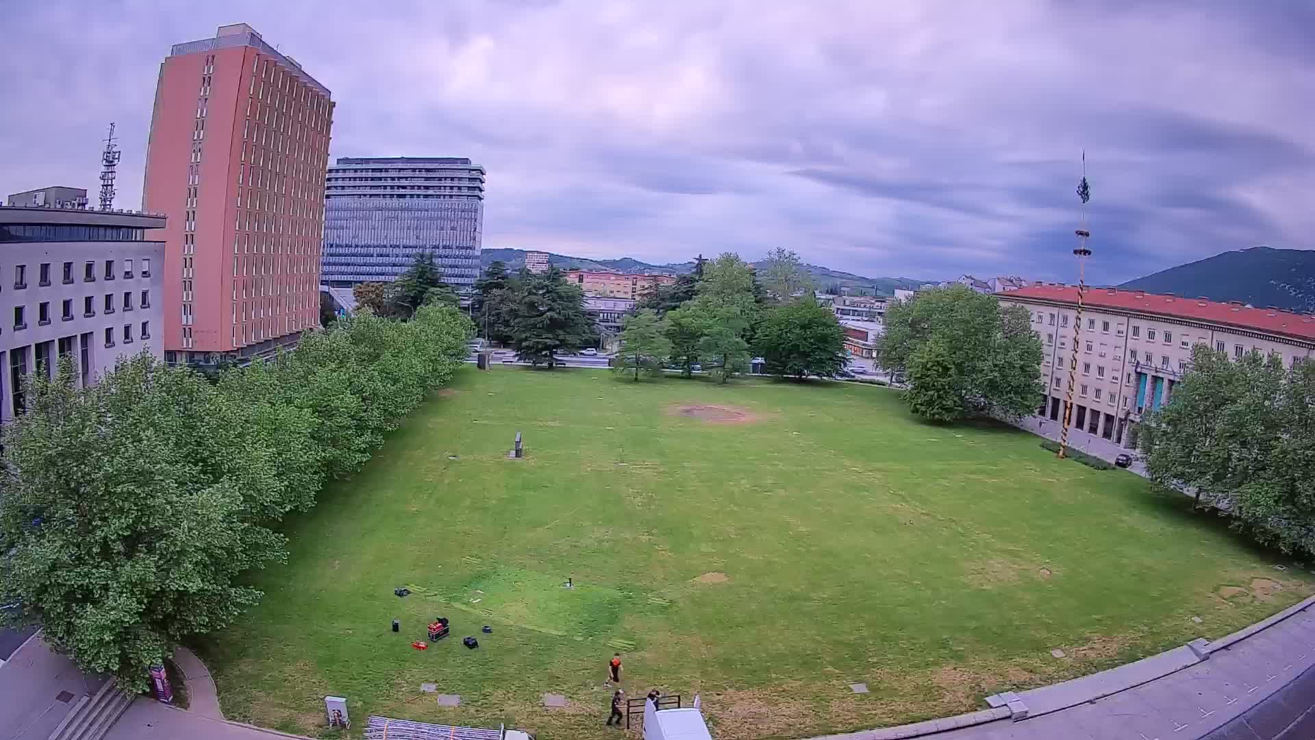 LIVEcam Nova Gorica webcam – Piazza Edvard Kardelj