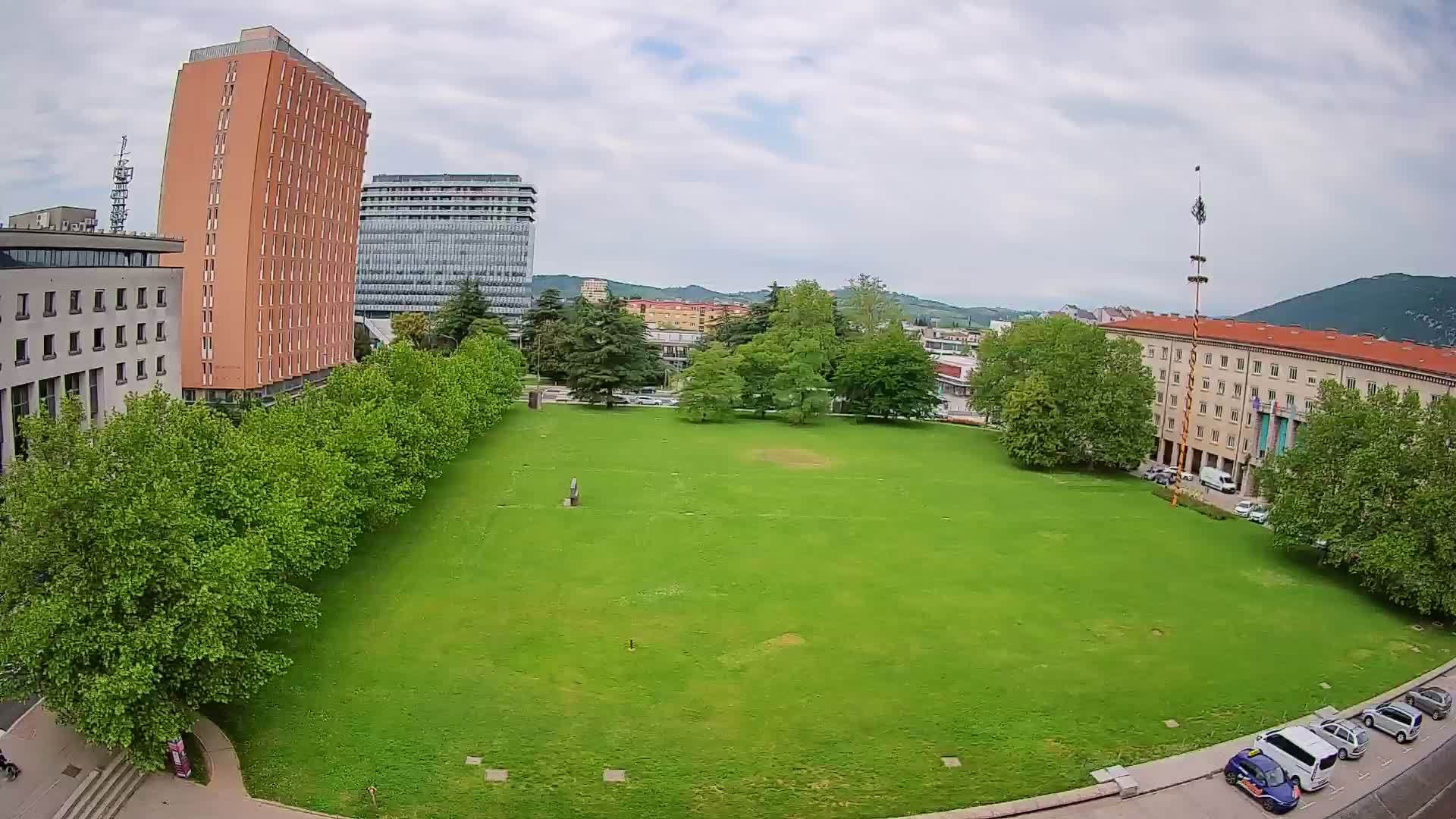 LIVEcam Nova Gorica webcam – Piazza Edvard Kardelj