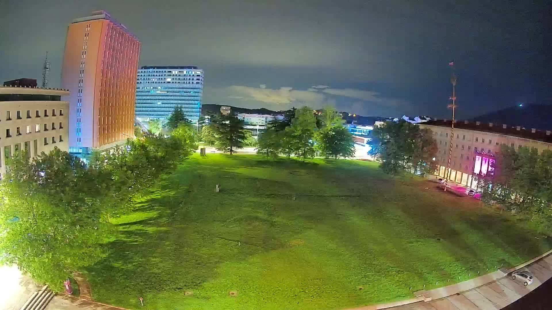 LIVEcam Nova Gorica webcam – Piazza Edvard Kardelj