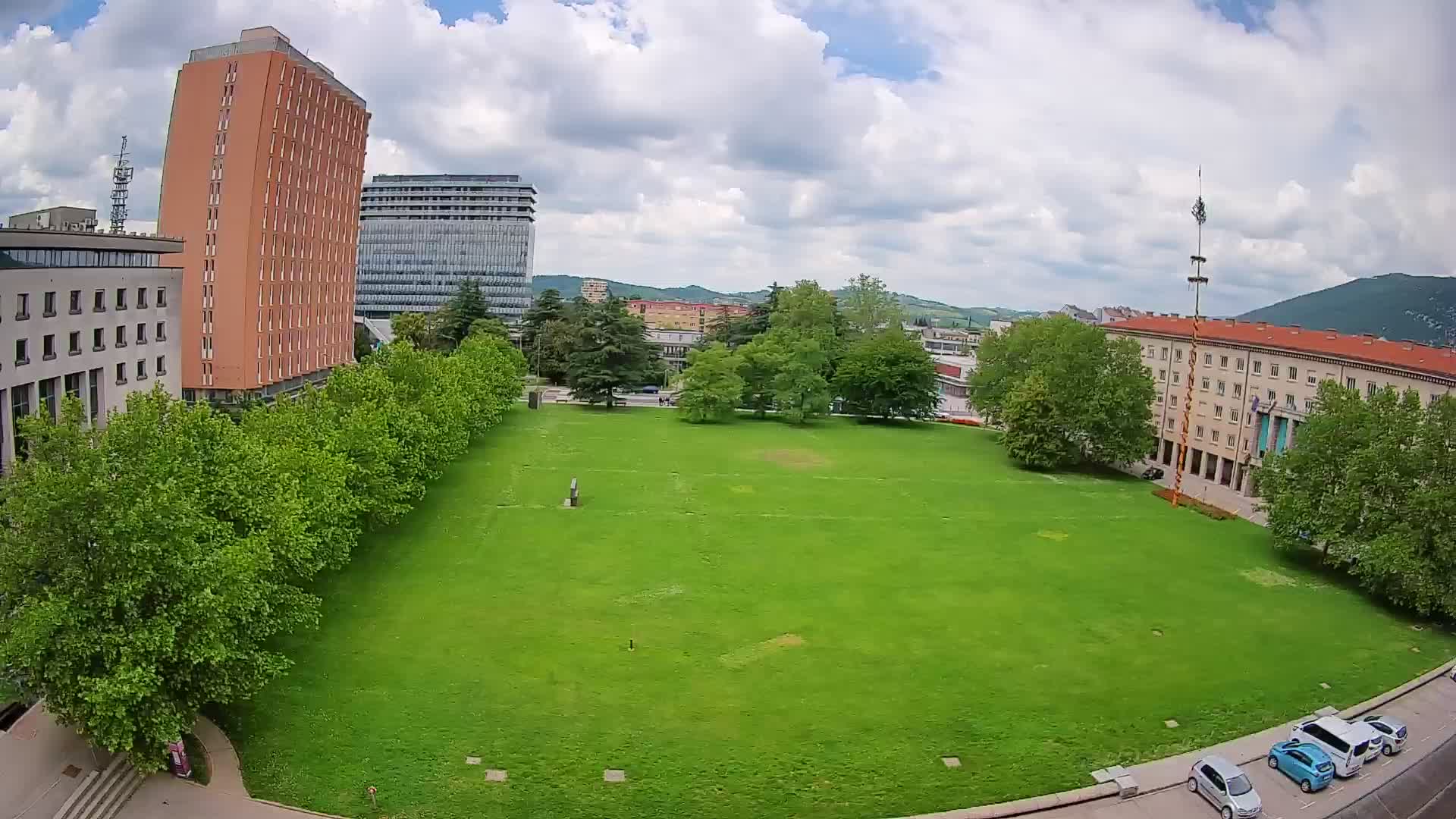 V Živo Nova Gorica Spletna kamera – Trg Edvarda Kardelja