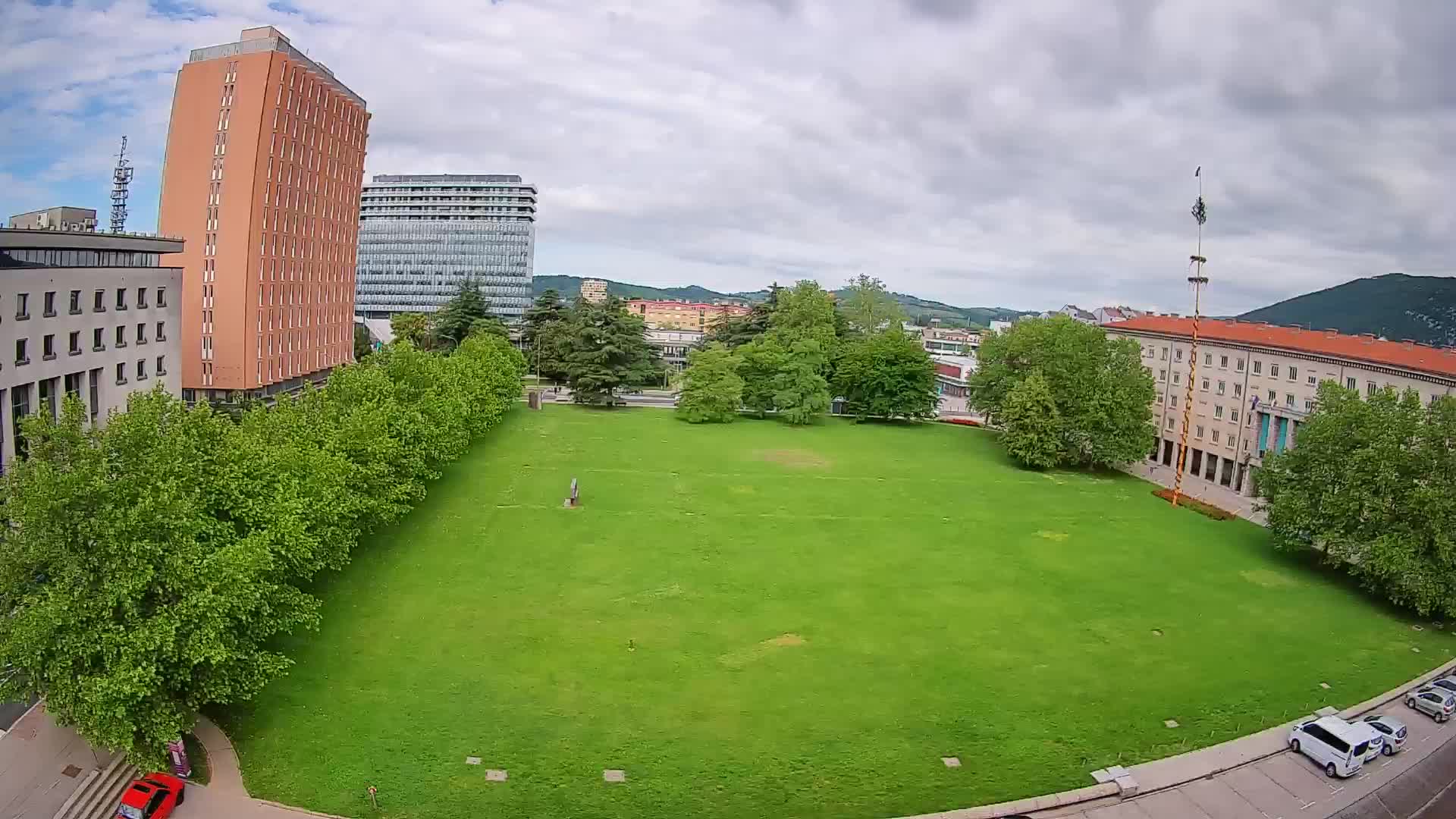 V Živo Nova Gorica Spletna kamera – Trg Edvarda Kardelja