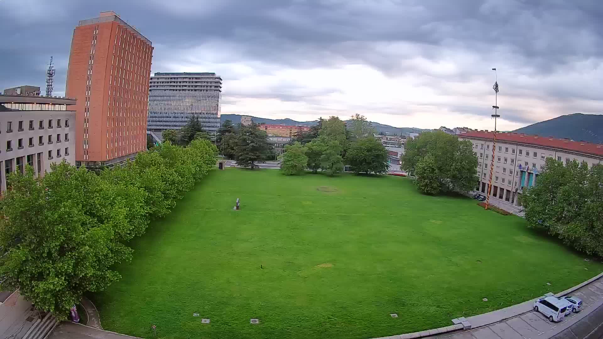 V Živo Nova Gorica Spletna kamera – Trg Edvarda Kardelja