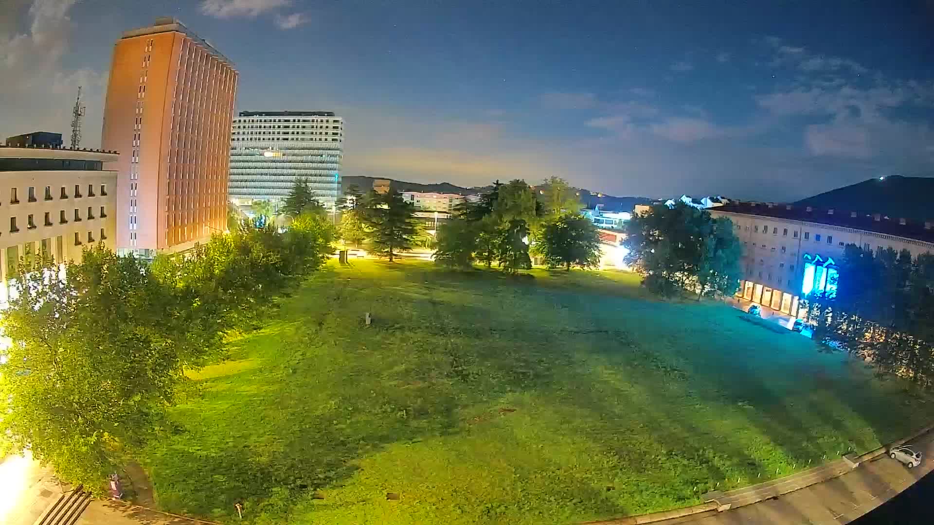 Web Kamera Trg Edvarda Kardelja | Nova Gorica