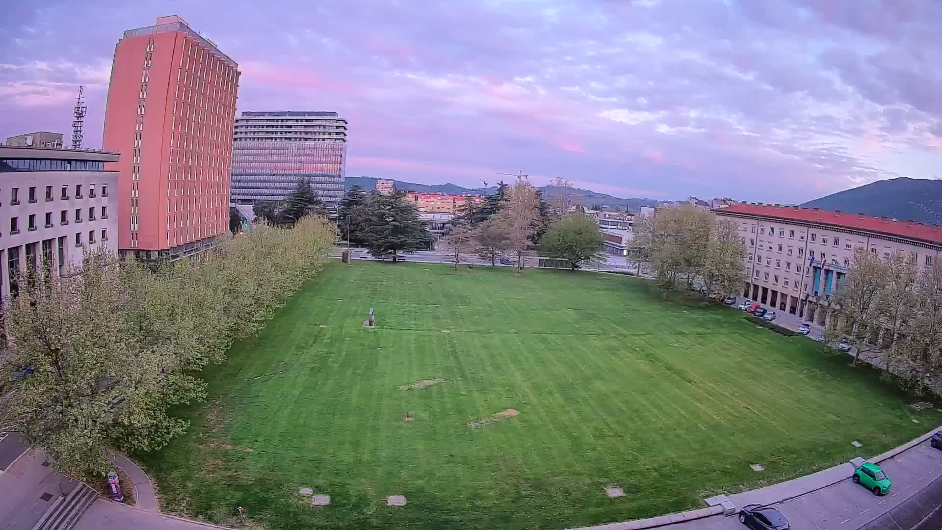 Web Kamera Trg Edvarda Kardelja | Nova Gorica