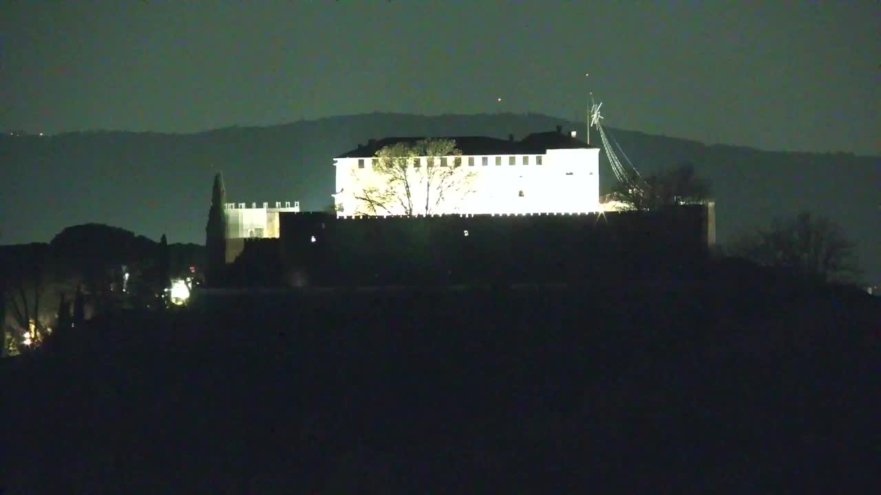 Nova Gorica e Gorizia: Panorama Mozzafiato dal Convento Francescano di Castagnevizza