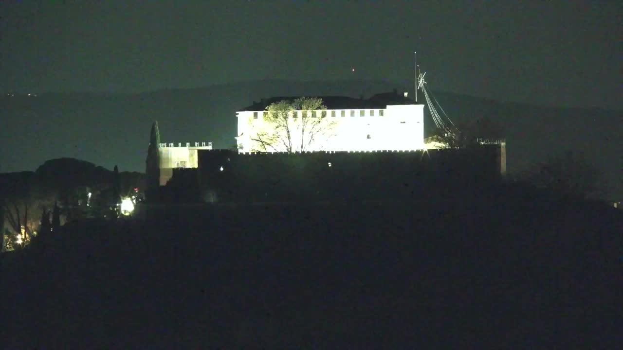 Nova Gorica e Gorizia: Panorama Mozzafiato dal Convento Francescano di Castagnevizza