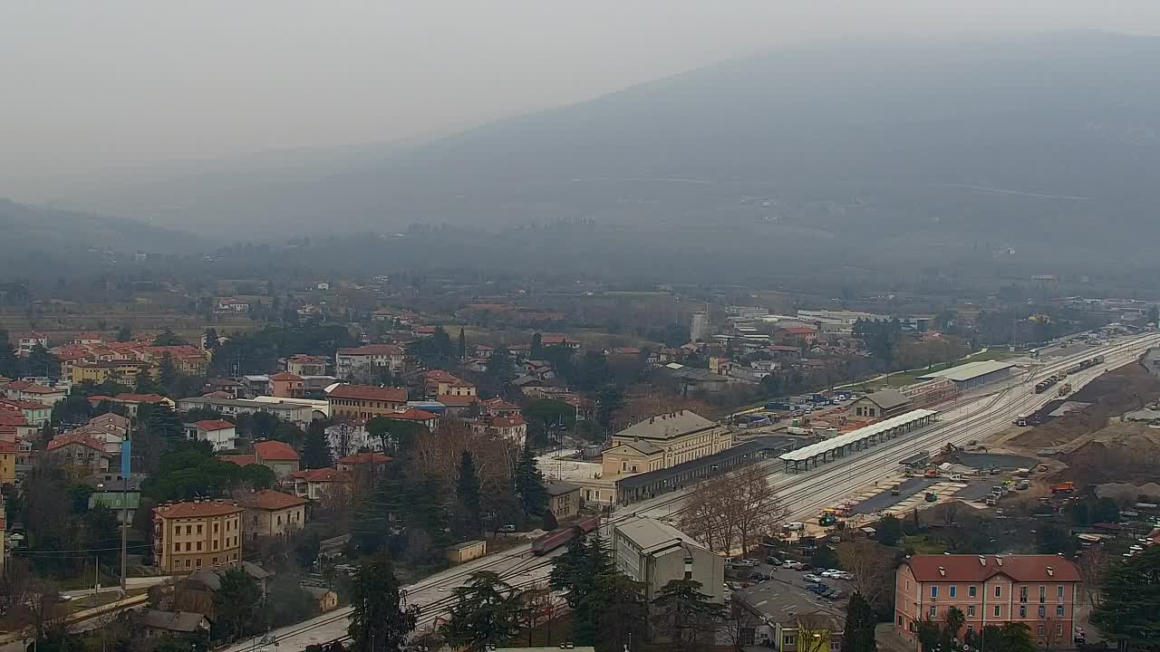 Nova Gorica e Gorizia: Panorama Mozzafiato dal Convento Francescano di Castagnevizza