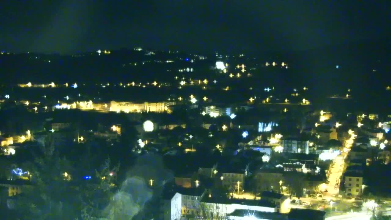 Nova Gorica e Gorizia: Panorama Mozzafiato dal Convento Francescano di Castagnevizza