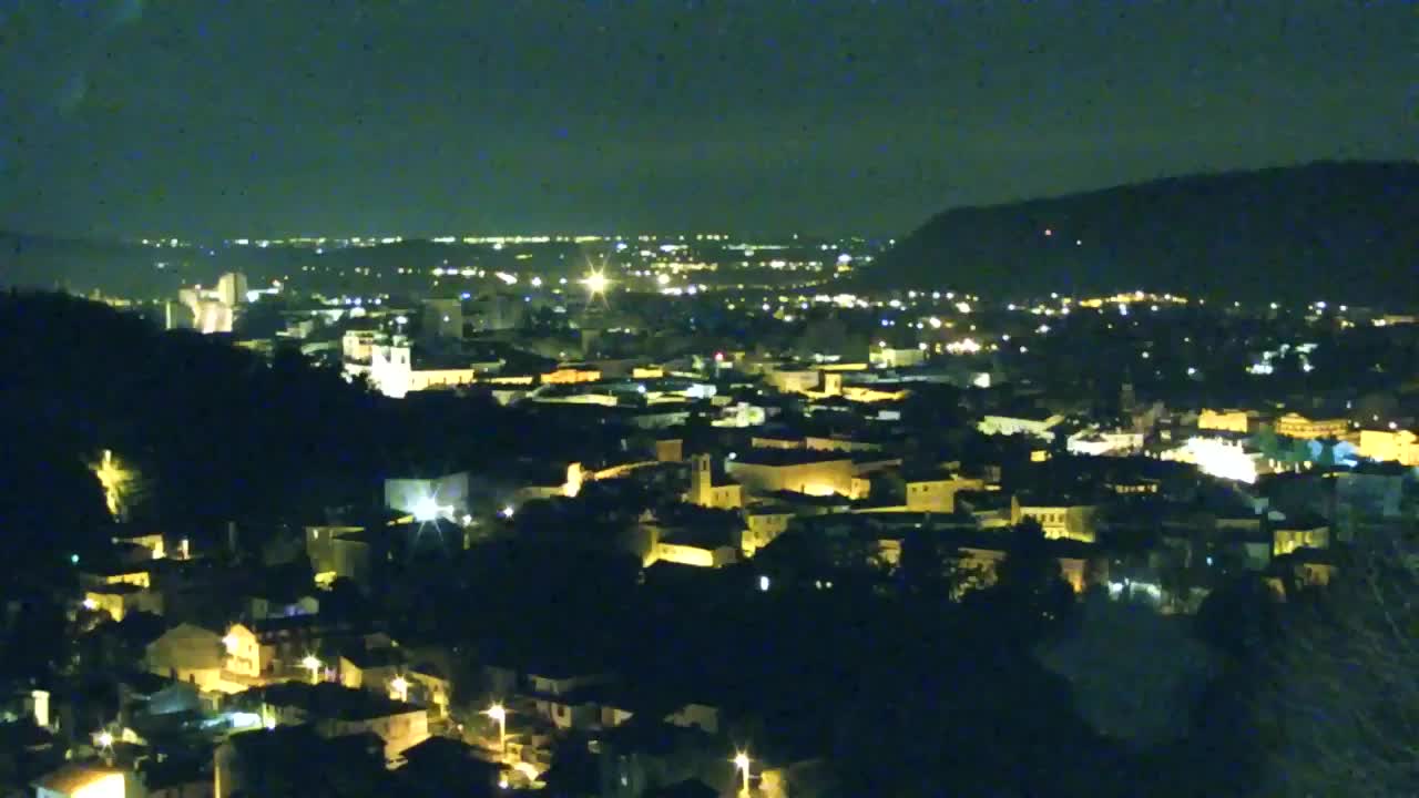 Nova Gorica e Gorizia: Panorama Mozzafiato dal Convento Francescano di Castagnevizza