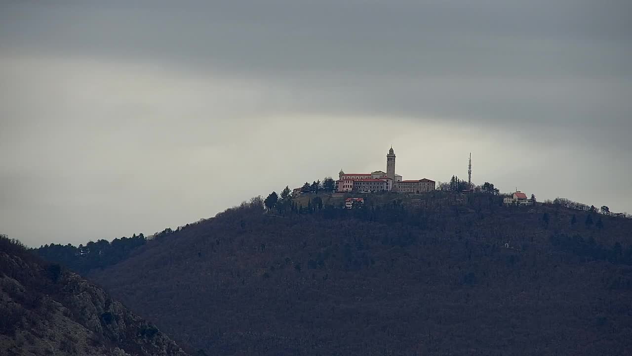 Nova Gorica y Gorizia: Impresionantes Vistas desde el Monasterio Franciscano de Kostanjevica