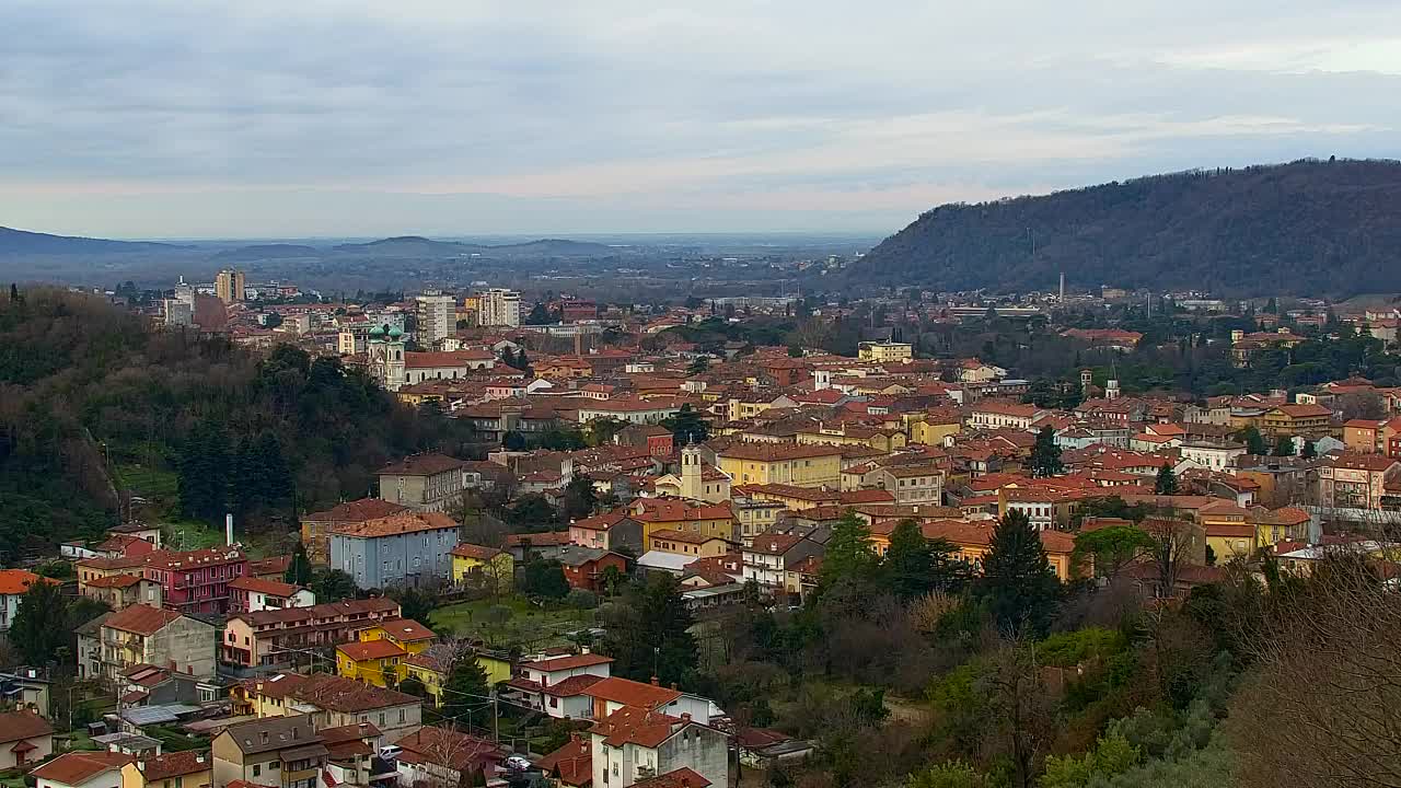 Nova Gorica et Gorizia : Vue Imprenable depuis le Monastère Franciscain de Kostanjevica