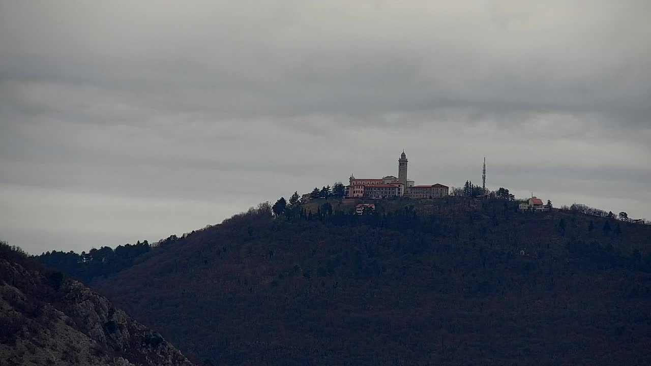 Nova Gorica y Gorizia: Impresionantes Vistas desde el Monasterio Franciscano de Kostanjevica