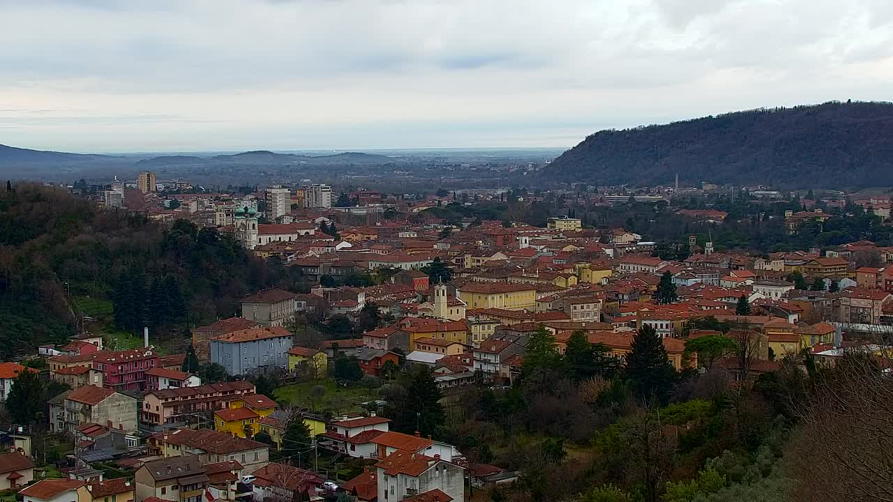 Nova Gorica und Görz: Atemberaubende Aussicht vom Franziskanerkloster Kostanjevica