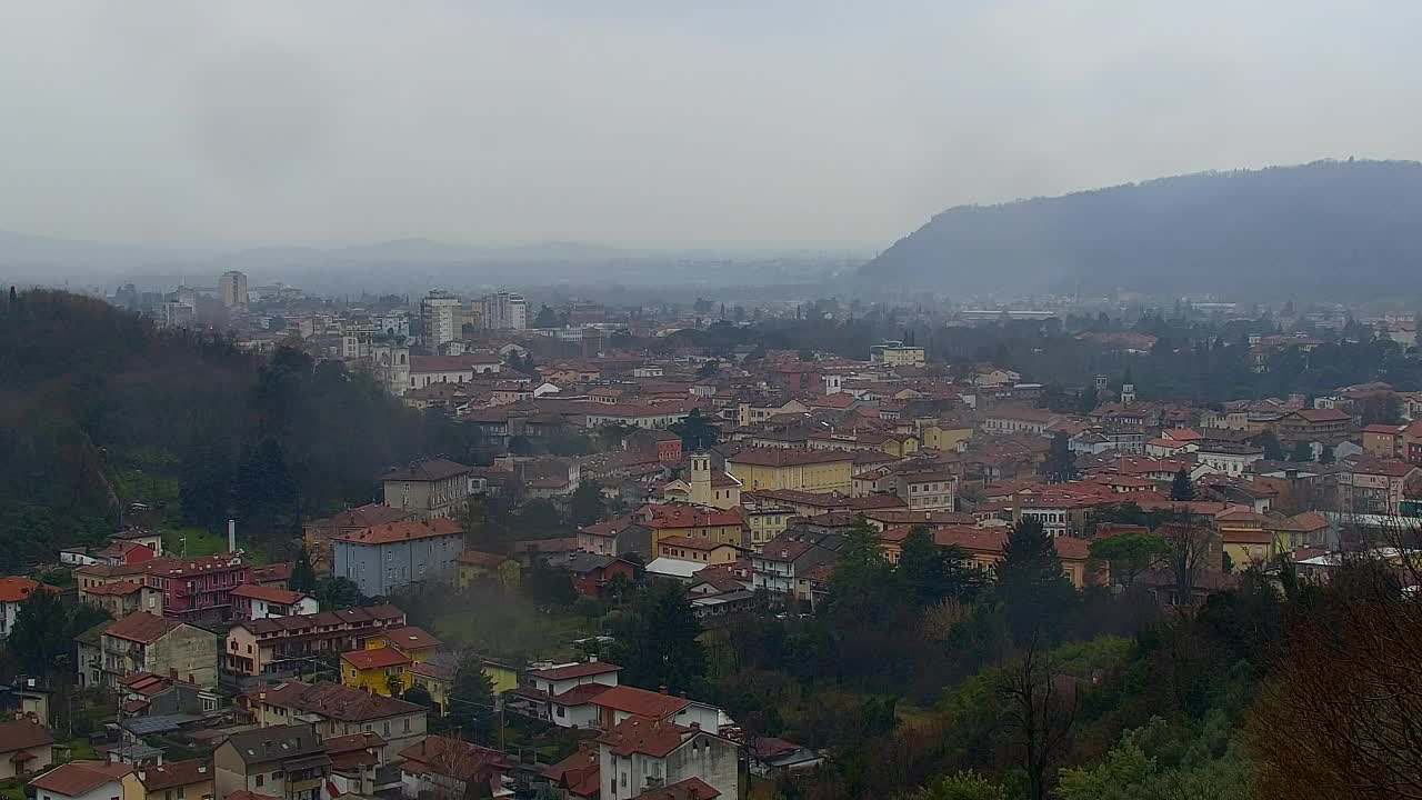 Nova Gorica i Gorica: Prekrasan Pogled iz Franjevačkog Samostana Kostanjevica