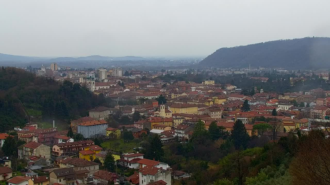 Nova Gorica und Görz: Atemberaubende Aussicht vom Franziskanerkloster Kostanjevica