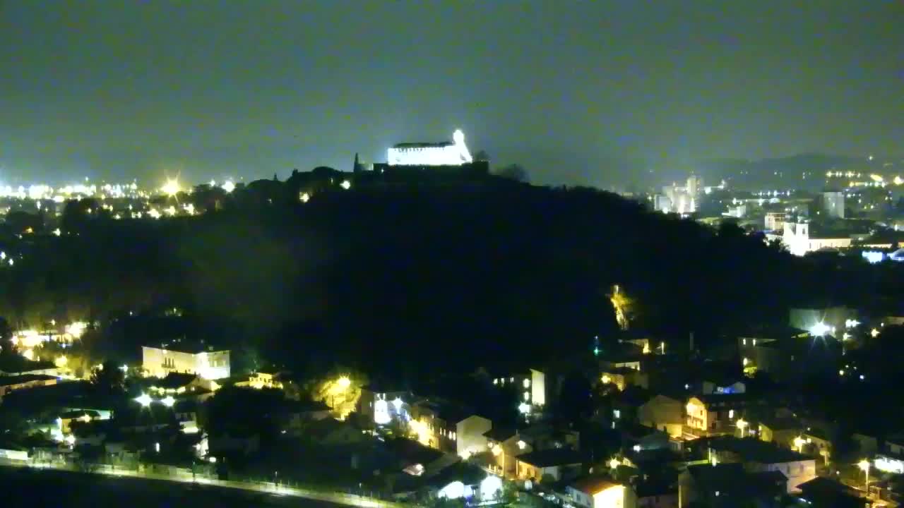 Nova Gorica y Gorizia: Impresionantes Vistas desde el Monasterio Franciscano de Kostanjevica