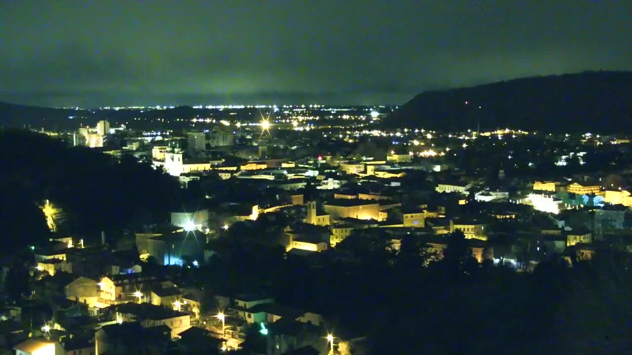 Nova Gorica und Görz: Atemberaubende Aussicht vom Franziskanerkloster Kostanjevica