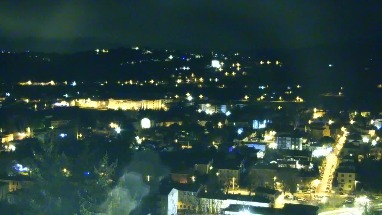 Nova Gorica e Gorizia: Panorama Mozzafiato dal Convento Francescano di Castagnevizza