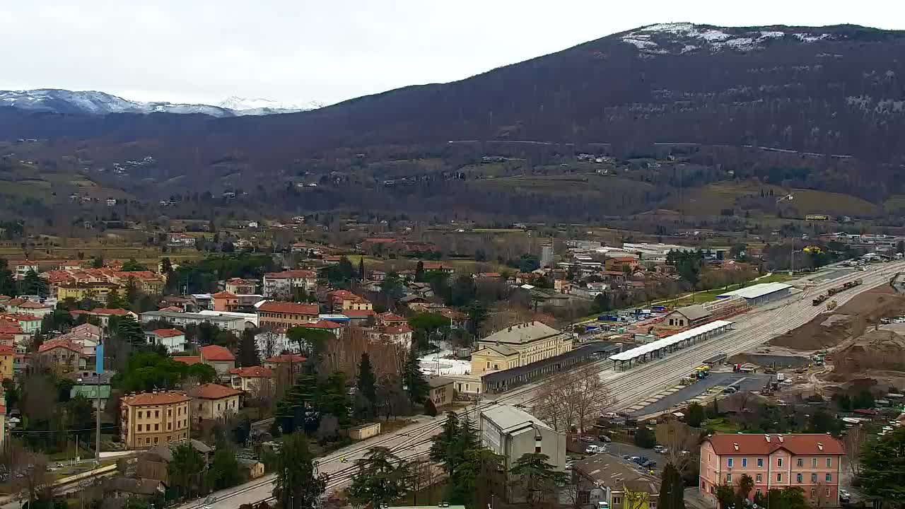 Nova Gorica und Görz: Atemberaubende Aussicht vom Franziskanerkloster Kostanjevica