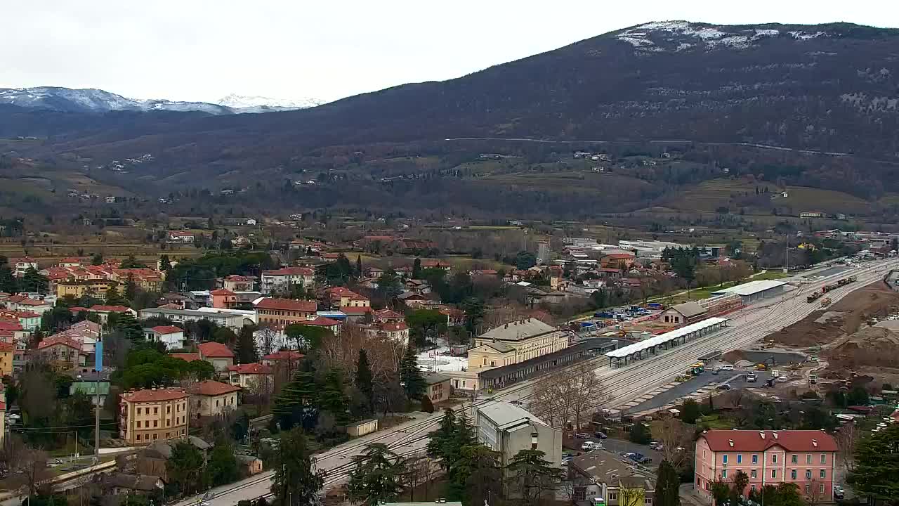 Nova Gorica y Gorizia: Impresionantes Vistas desde el Monasterio Franciscano de Kostanjevica