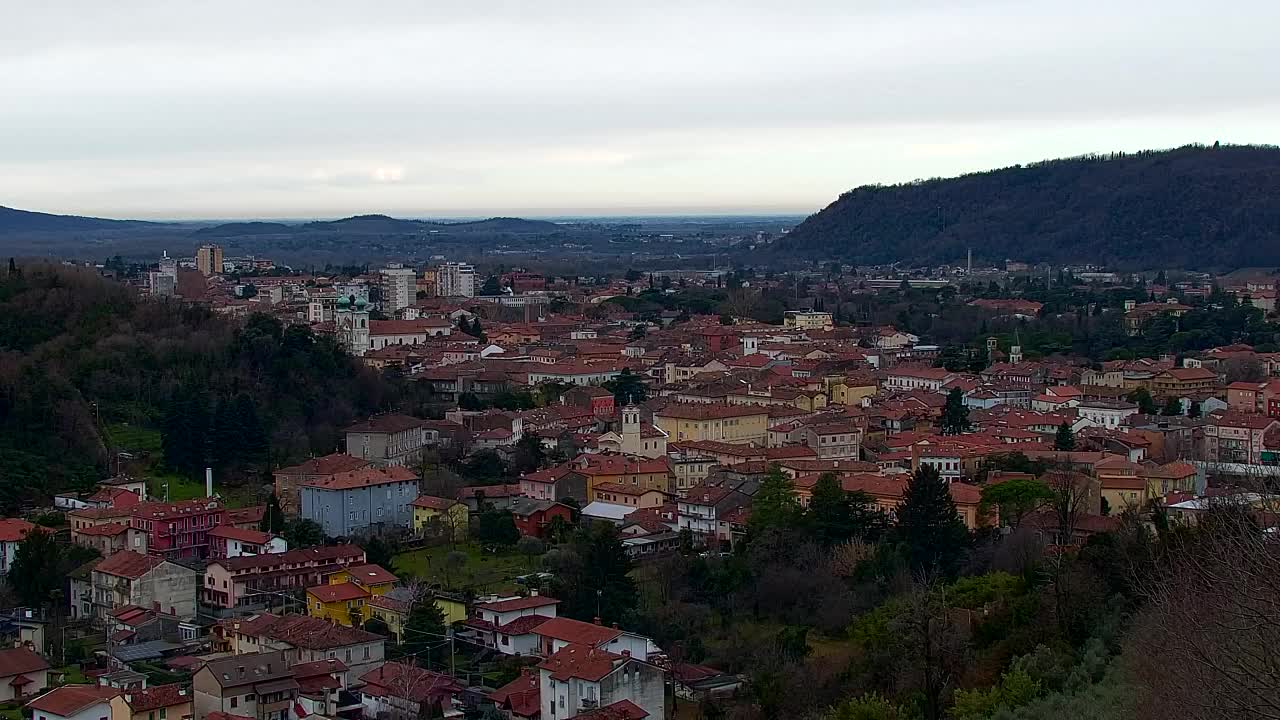 Nova Gorica et Gorizia : Vue Imprenable depuis le Monastère Franciscain de Kostanjevica