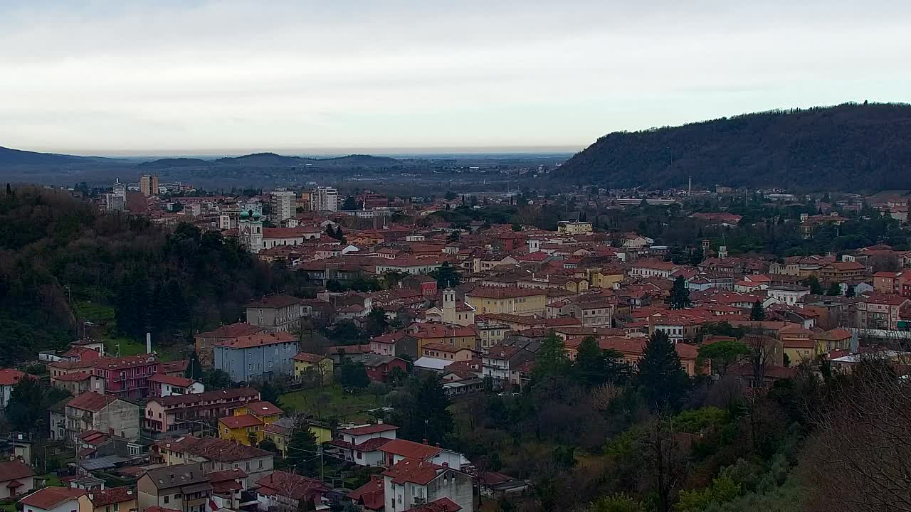 Nova Gorica y Gorizia: Impresionantes Vistas desde el Monasterio Franciscano de Kostanjevica