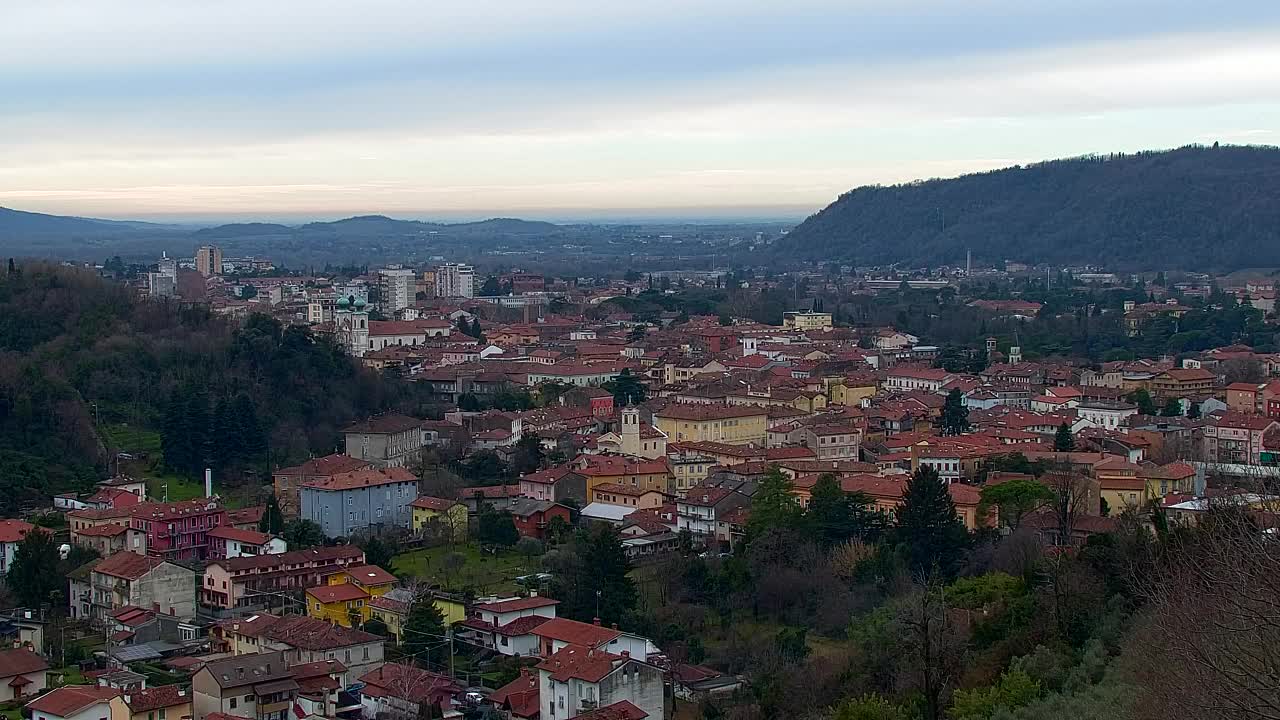 Nova Gorica und Görz: Atemberaubende Aussicht vom Franziskanerkloster Kostanjevica