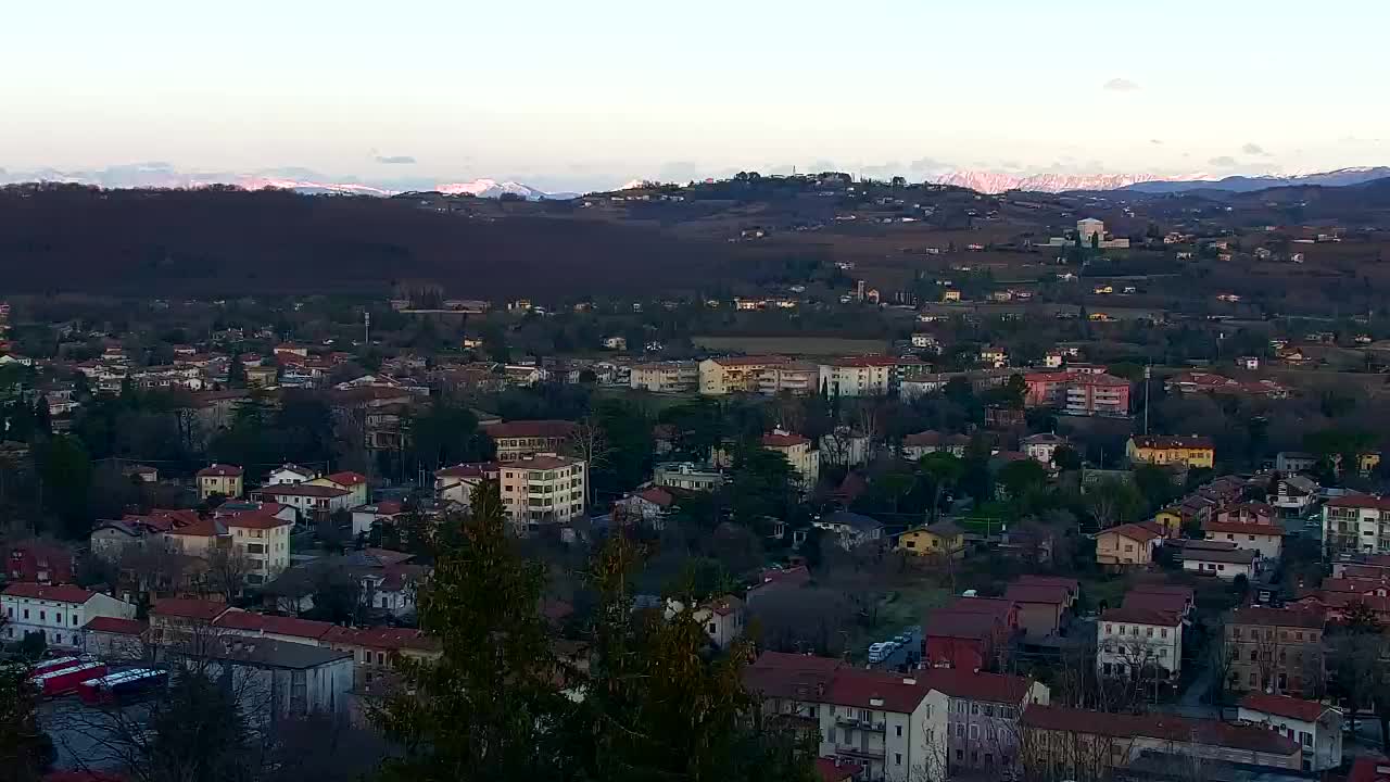 Nova Gorica et Gorizia : Vue Imprenable depuis le Monastère Franciscain de Kostanjevica