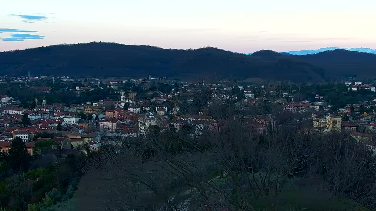 Nova Gorica und Görz: Atemberaubende Aussicht vom Franziskanerkloster Kostanjevica