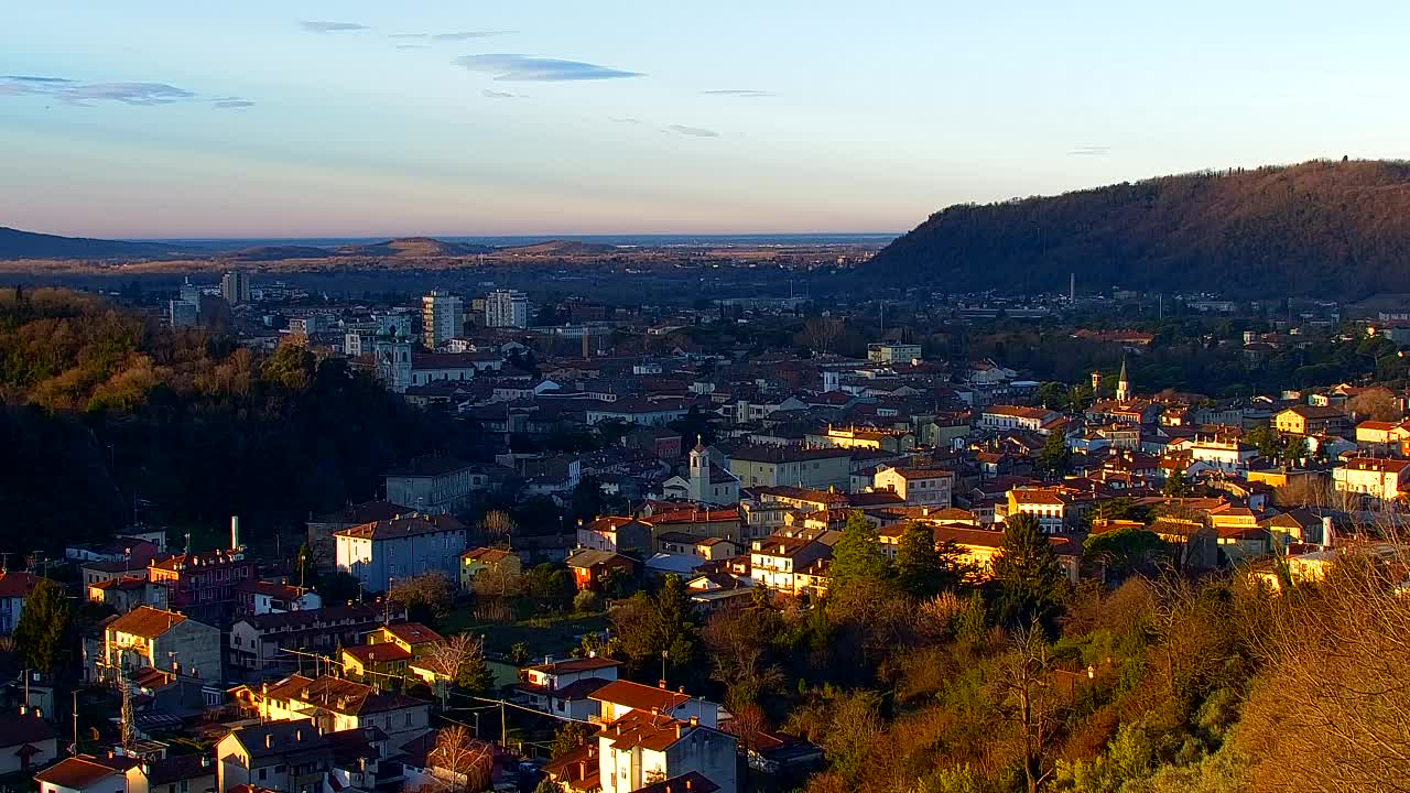 Nova Gorica y Gorizia: Impresionantes Vistas desde el Monasterio Franciscano de Kostanjevica