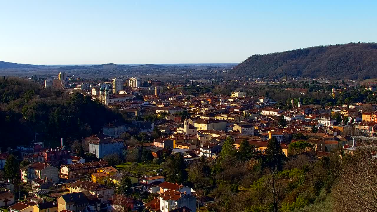 Nova Gorica in Gorica: Čudovit Razgled iz Frančiškanskega Samostana Kostanjevica