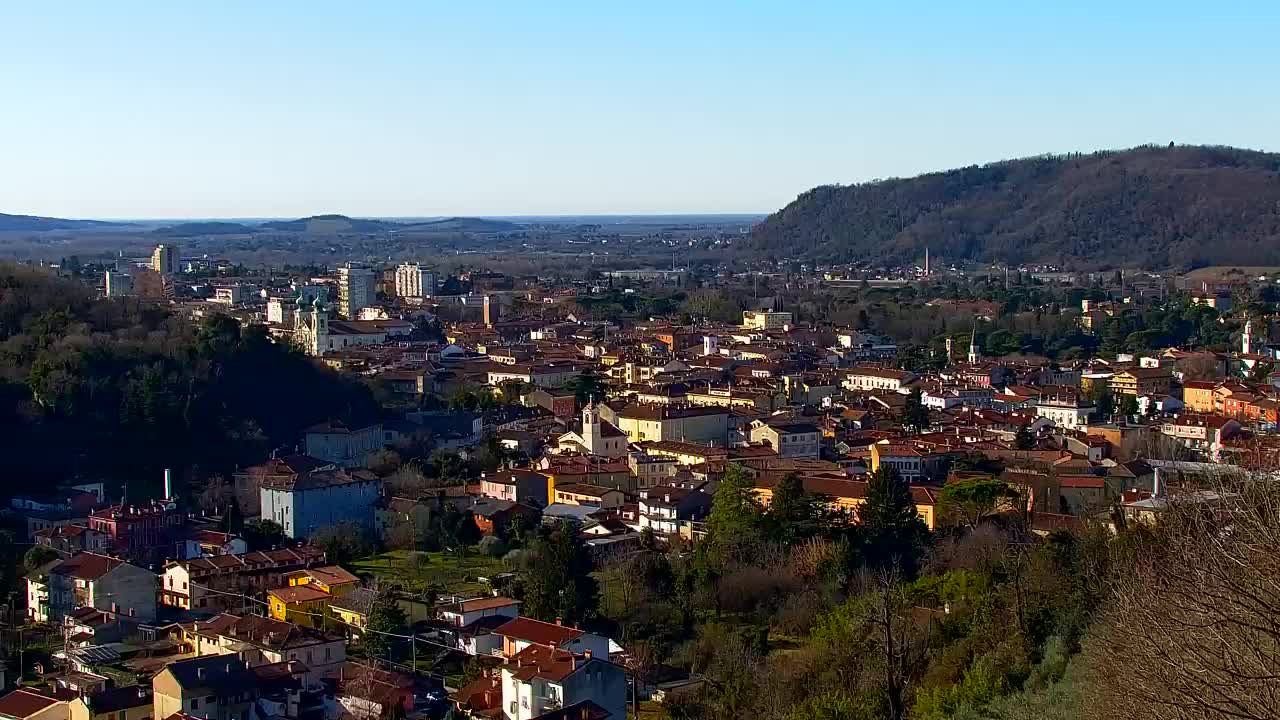 Nova Gorica et Gorizia : Vue Imprenable depuis le Monastère Franciscain de Kostanjevica