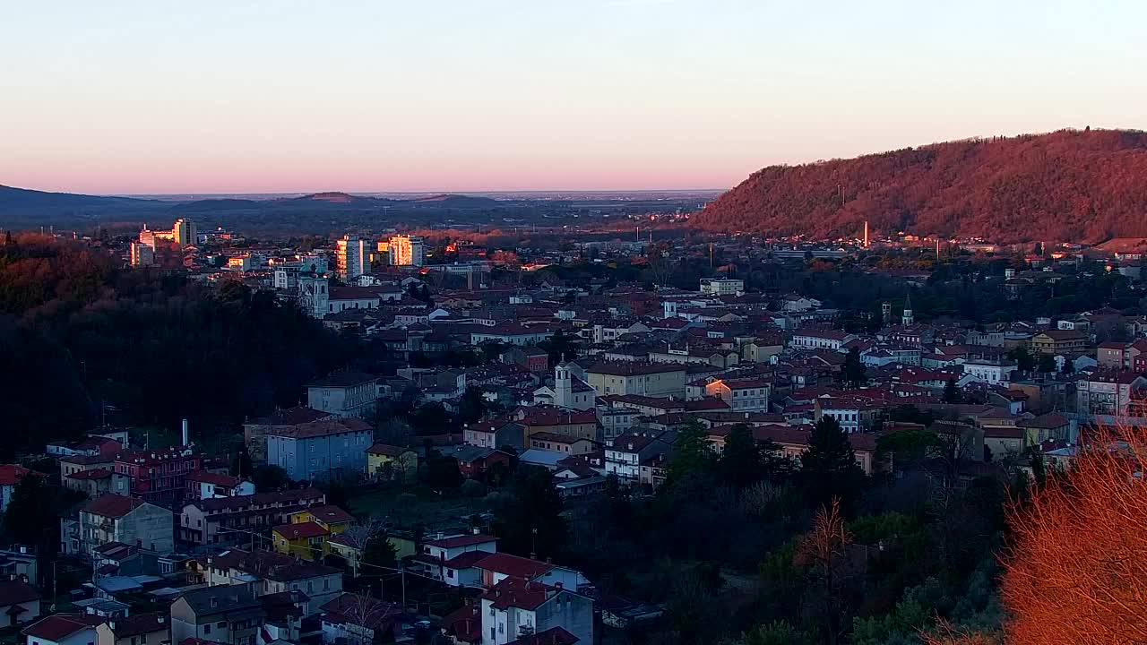 Nova Gorica et Gorizia : Vue Imprenable depuis le Monastère Franciscain de Kostanjevica