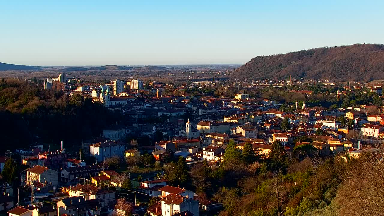 Nova Gorica und Görz: Atemberaubende Aussicht vom Franziskanerkloster Kostanjevica