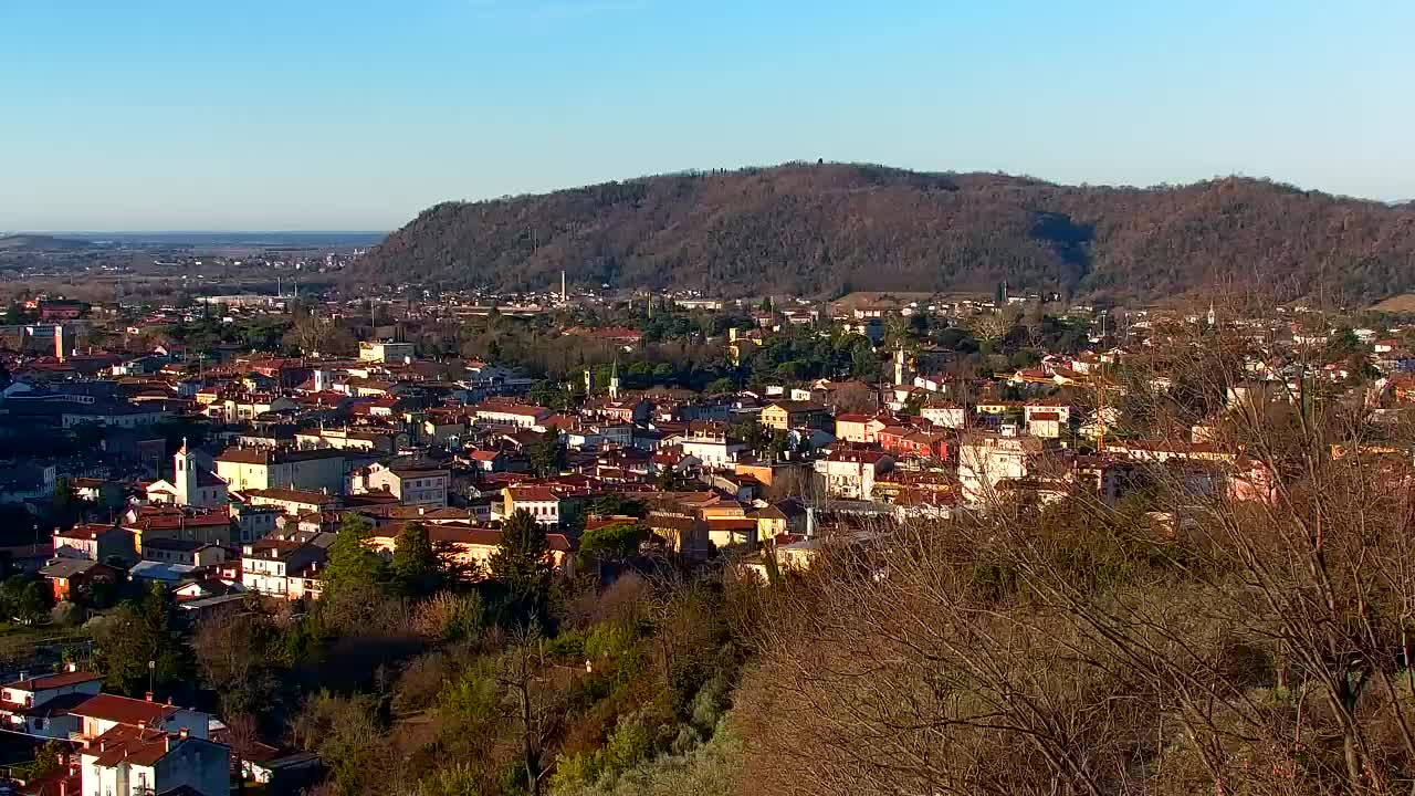 Nova Gorica in Gorica: Čudovit Razgled iz Frančiškanskega Samostana Kostanjevica