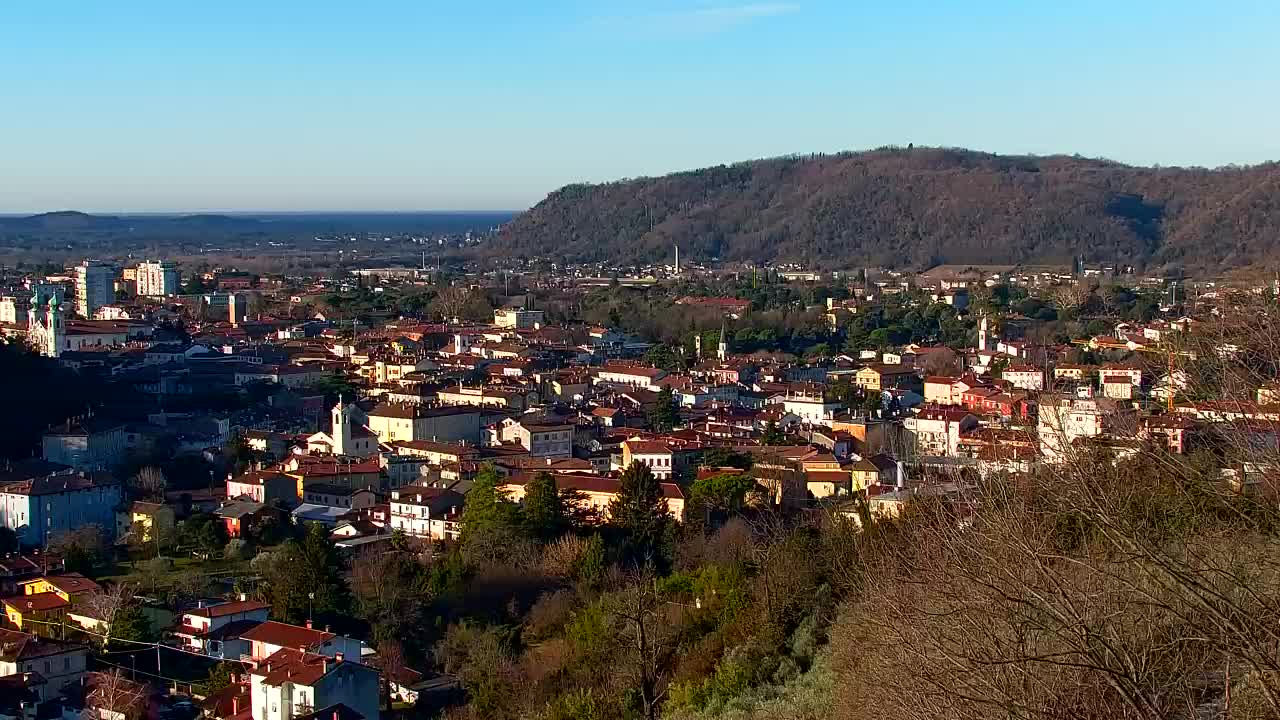 Nova Gorica und Görz: Atemberaubende Aussicht vom Franziskanerkloster Kostanjevica