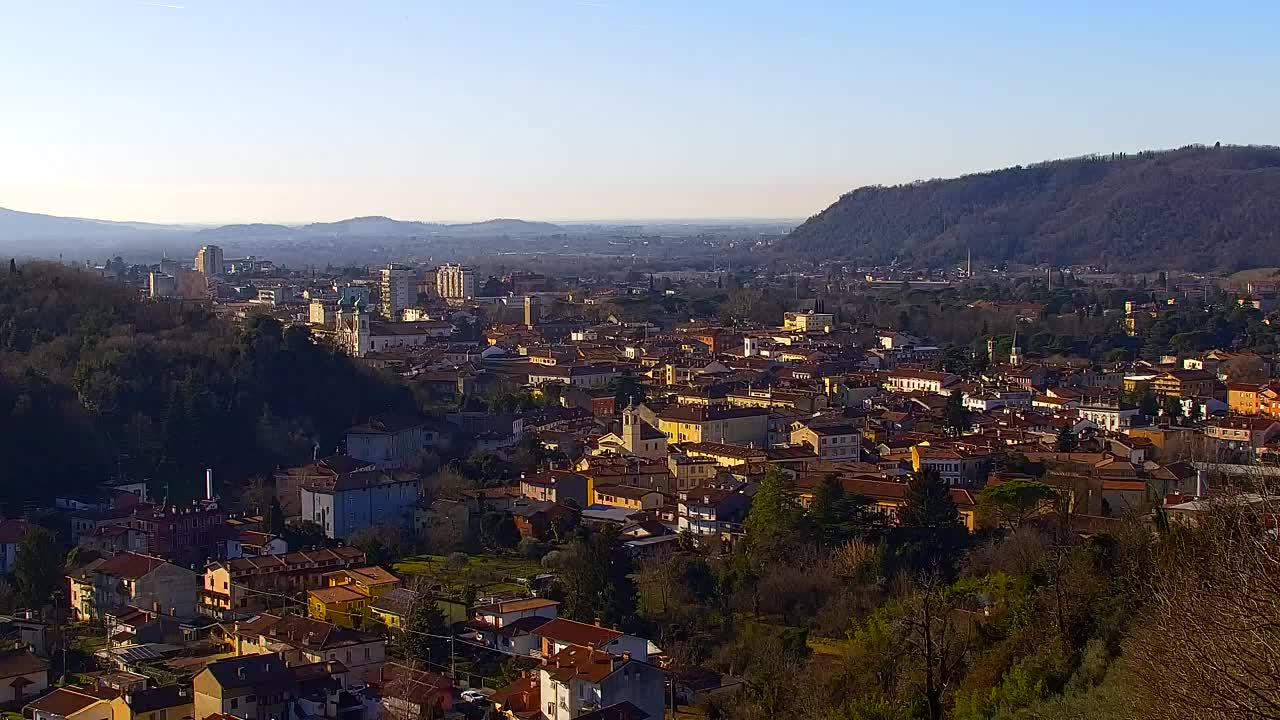 Nova Gorica et Gorizia : Vue Imprenable depuis le Monastère Franciscain de Kostanjevica