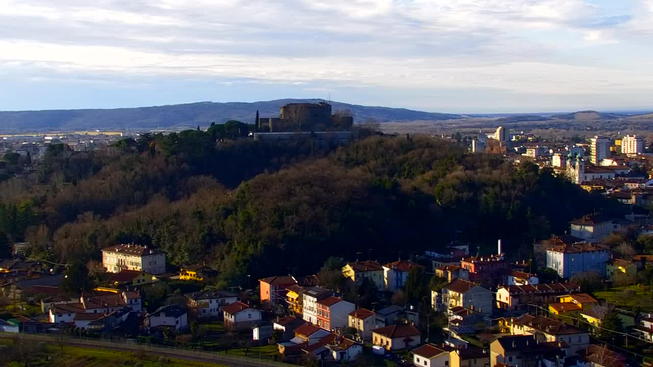 Nova Gorica i Gorica: Prekrasan Pogled iz Franjevačkog Samostana Kostanjevica