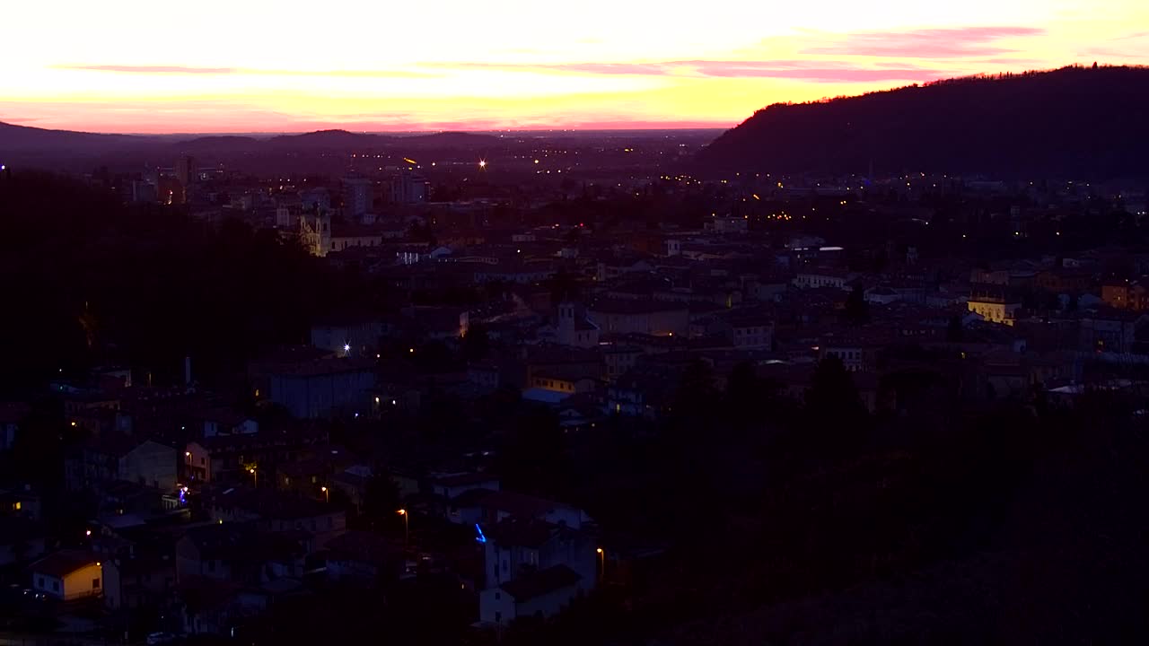 Nova Gorica et Gorizia : Vue Imprenable depuis le Monastère Franciscain de Kostanjevica