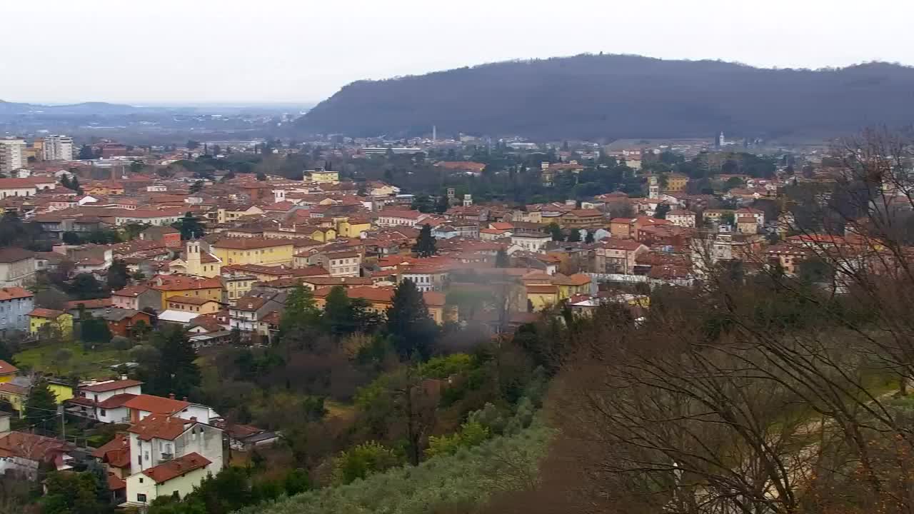 Nova Gorica in Gorica: Čudovit Razgled iz Frančiškanskega Samostana Kostanjevica